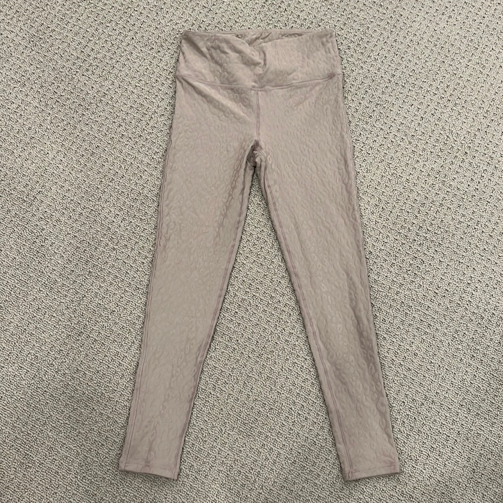 Mono b size medium mauve and leopard printed leggings
